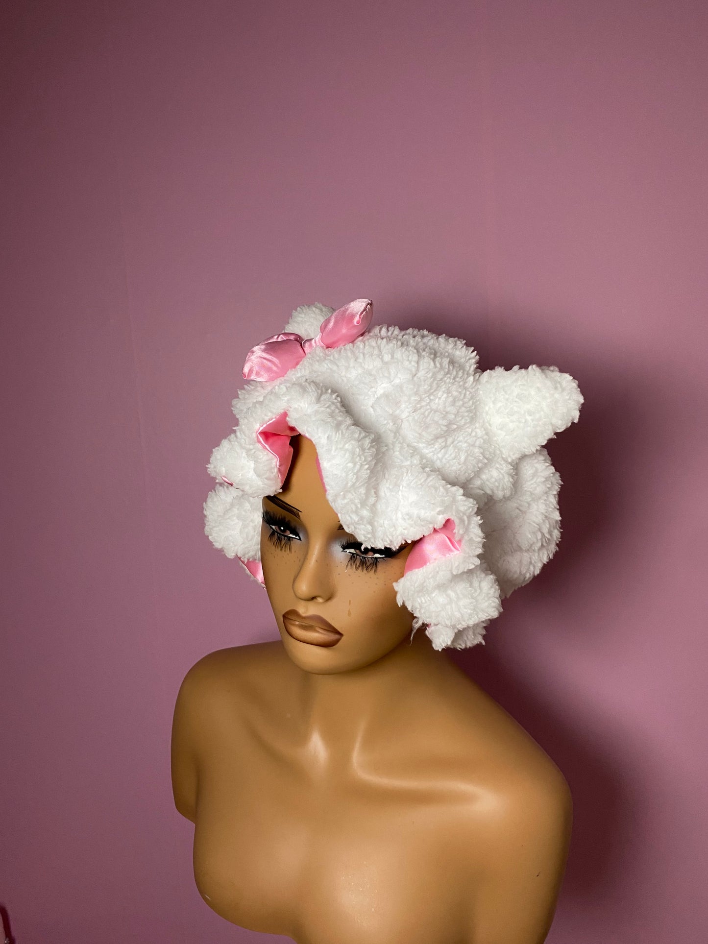 Teddy bonnet
